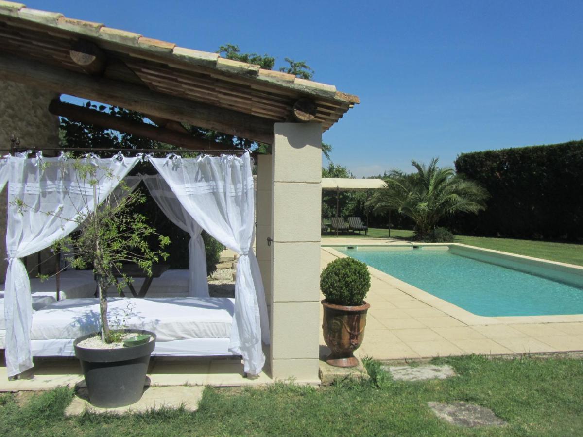 Maison Provencal Avec Piscine Cavaillon Esterno foto